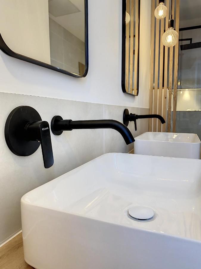Appartchic - Appartement Standing - Plein Centre & Parking Prive Креон Экстерьер фото